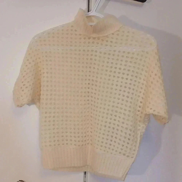 VINTAGE  Cream sheer knit sweater - Picture 1 of 9